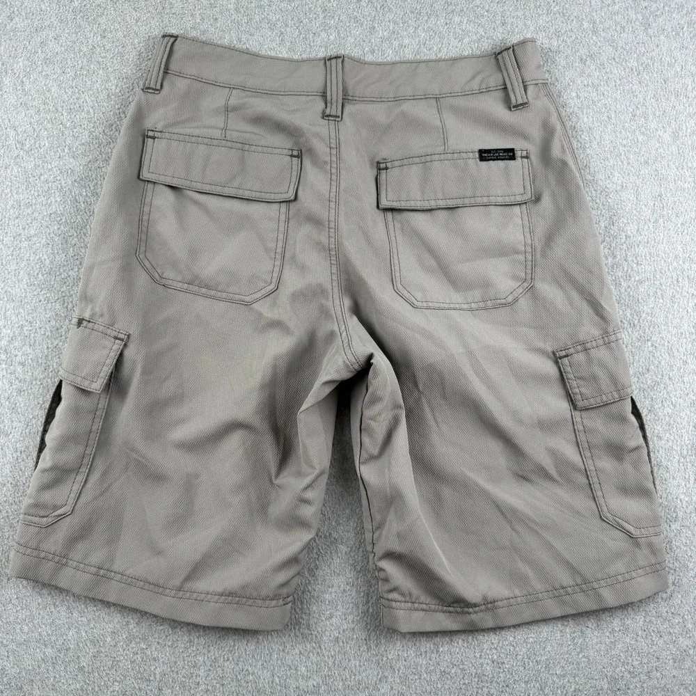 Lee before purchasing